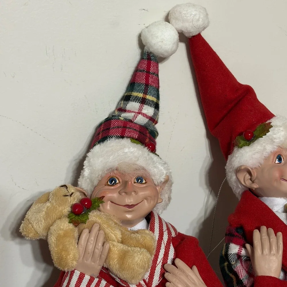 Raz Imports Christmas Elf Shelf Sitter Set Red Plaid Pajamas‎ Moose Slippers NWT